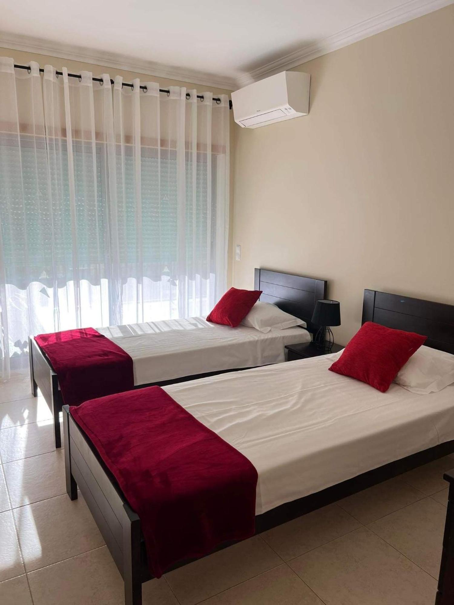 Charmant Appartement A 1Km De La Plage, Avec Piscine A Αλμπουφέιρα Εξωτερικό φωτογραφία